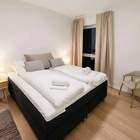 The Nordic - 2br In - The Collection
